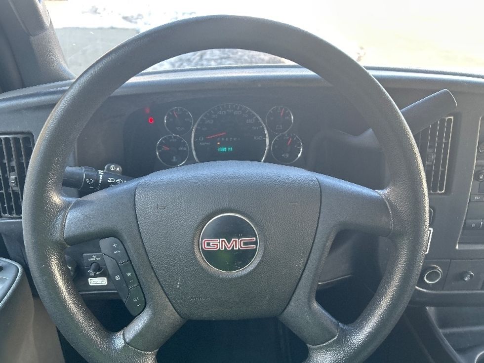 Light Duty Box Truck-Light and Medium Duty Trucks-GMC-2021-Savana G33903-Montgomery-NY-124,389\n\t\tmiles-$ 25,000 - Image 15