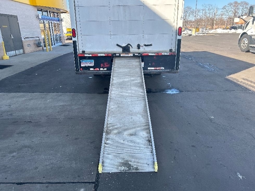 Light Duty Box Truck-Light and Medium Duty Trucks-GMC-2021-Savana G33903-Montgomery-NY-124,389\n\t\tmiles-$ 25,000 - Image 23
