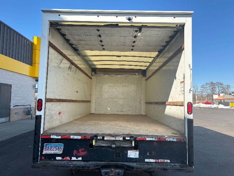 Light Duty Box Truck-Light and Medium Duty Trucks-GMC-2021-Savana G33903-Montgomery-NY-124,389\n\t\tmiles-$ 25,000 - Image 8