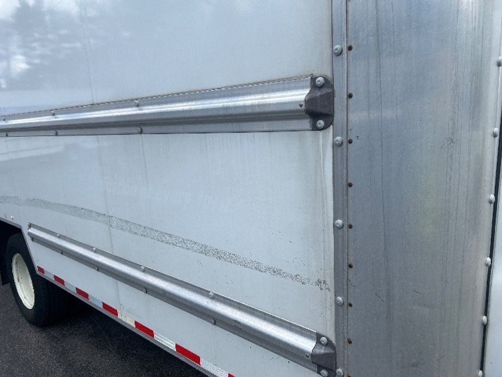 Light Duty Box Truck-Light and Medium Duty Trucks-GMC-2021-Savana G33903-Montgomery-NY-75,192\n\t\tmiles-$ 35,750 - Image 27
