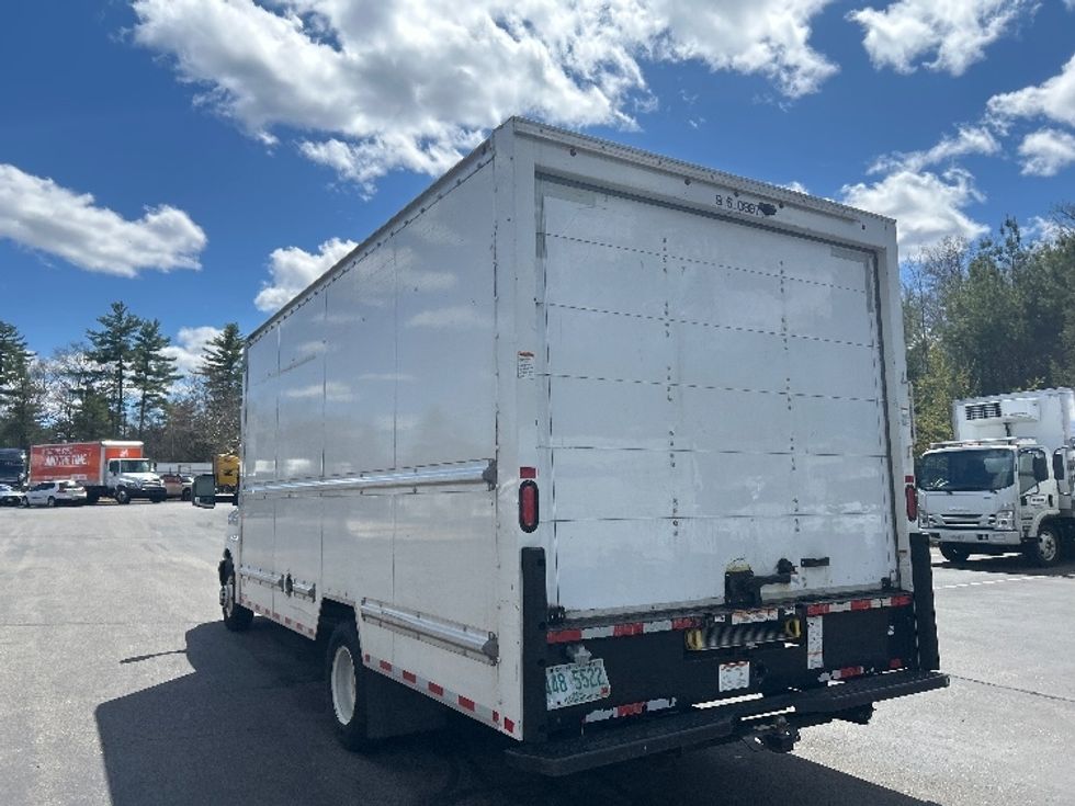 Light Duty Box Truck-Light and Medium Duty Trucks-GMC-2021-Savana G33903-Montgomery-NY-75,192\n\t\tmiles-$ 35,750 - Image 6
