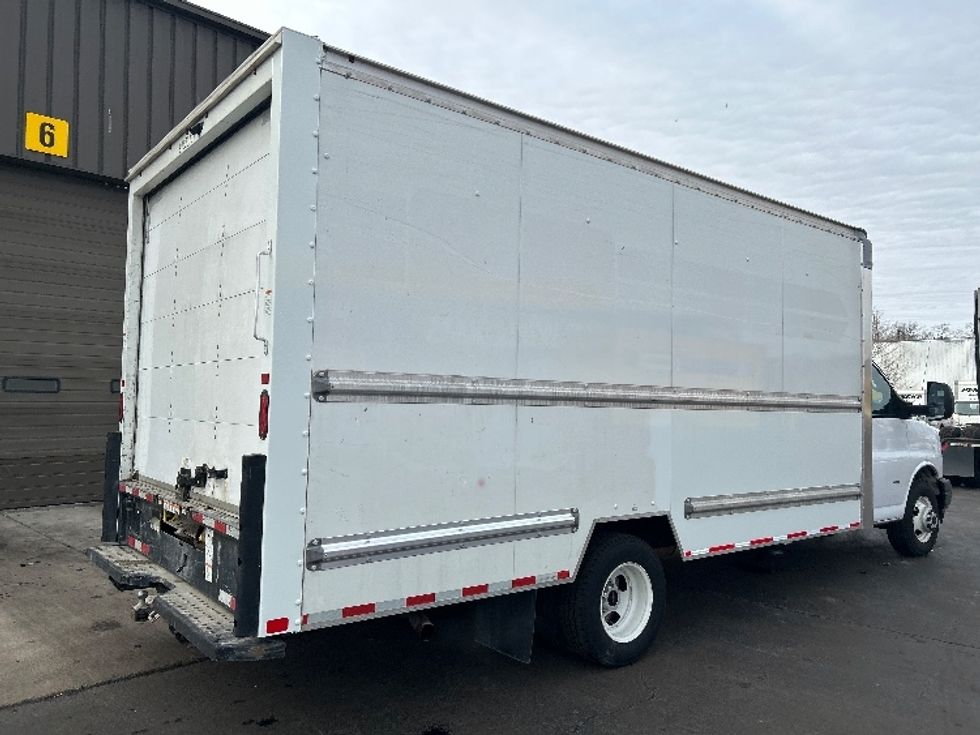 Light Duty Box Truck-Light and Medium Duty Trucks-GMC-2021-Savana G33903-Montgomery-NY-97,206\n\t\tmiles-$ 28,000 - Image 11