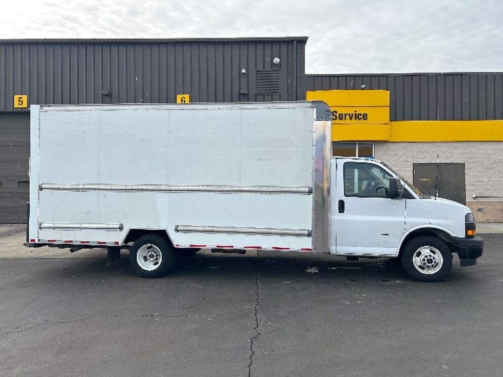 Light Duty Box Truck-Light and Medium Duty Trucks-GMC-2021-Savana G33903-Montgomery-NY-97,206\n\t\tmiles-$ 28,000 - Image 13