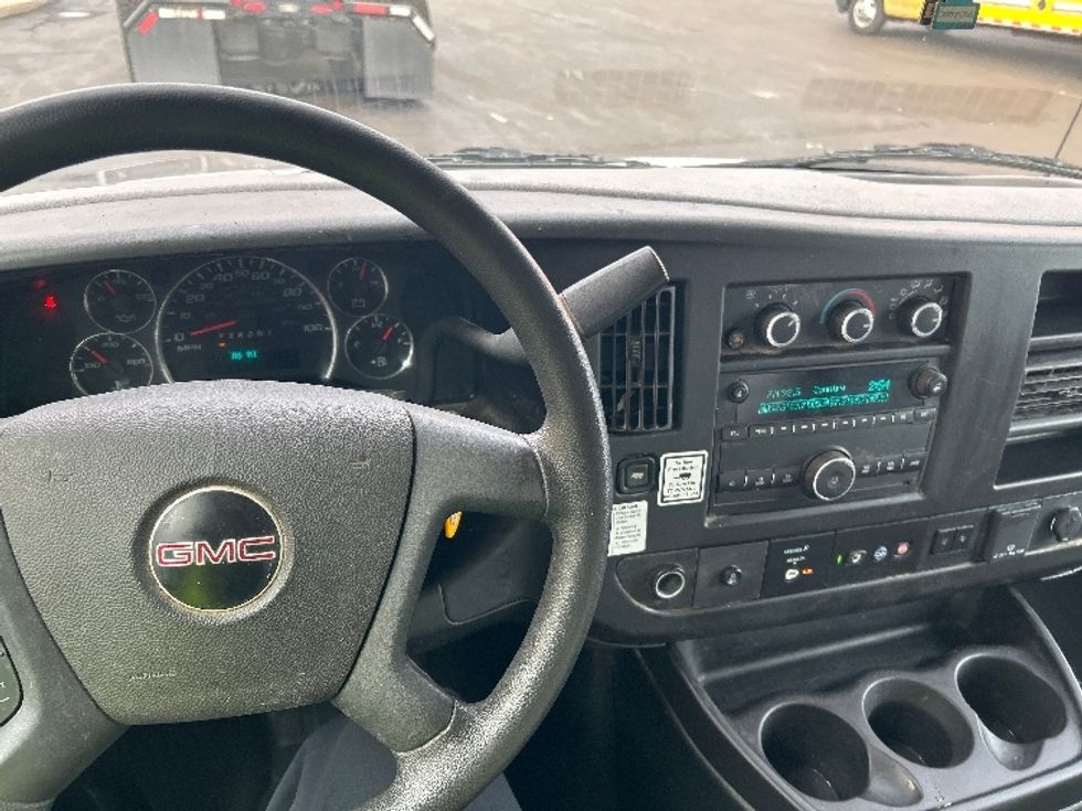 Light Duty Box Truck-Light and Medium Duty Trucks-GMC-2021-Savana G33903-Montgomery-NY-97,206\n\t\tmiles-$ 28,000 - Image 16