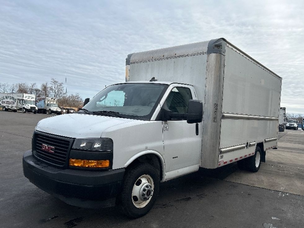 Light Duty Box Truck-Light and Medium Duty Trucks-GMC-2021-Savana G33903-Montgomery-NY-97,206\n\t\tmiles-$ 28,000 - Image 3