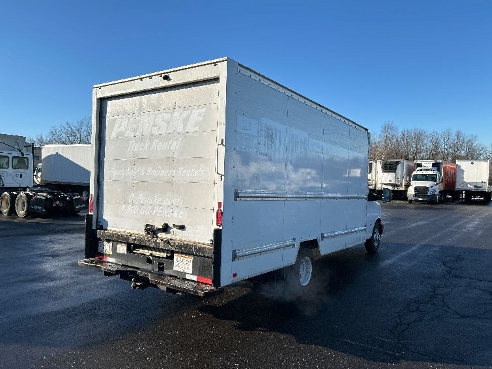 Light Duty Box Truck-Light and Medium Duty Trucks-GMC-2021-Savana G33903-Montgomery-NY-99,666\n\t\tmiles-$ 27,750 - Image 13
