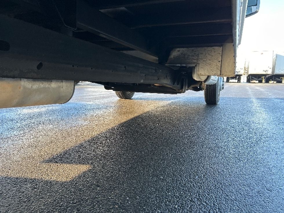 Light Duty Box Truck-Light and Medium Duty Trucks-GMC-2021-Savana G33903-Montgomery-NY-99,666\n\t\tmiles-$ 27,750 - Image 14