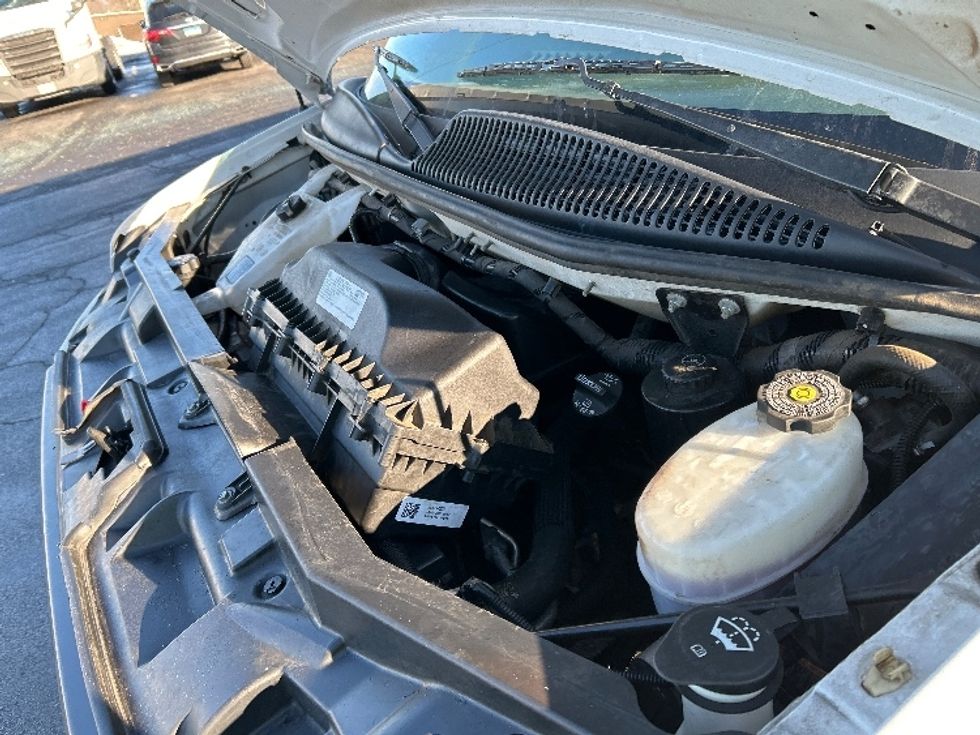 Light Duty Box Truck-Light and Medium Duty Trucks-GMC-2021-Savana G33903-Montgomery-NY-99,666\n\t\tmiles-$ 27,750 - Image 24