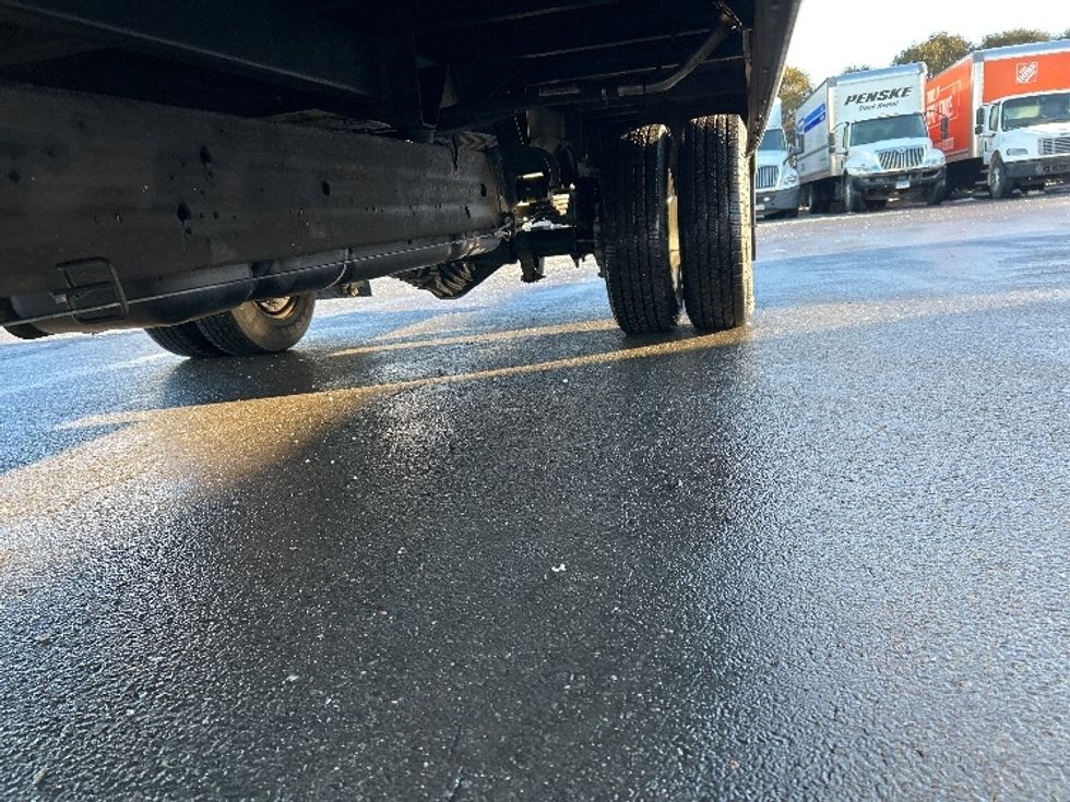 Light Duty Box Truck-Light and Medium Duty Trucks-GMC-2021-Savana G33903-Montgomery-NY-99,666\n\t\tmiles-$ 27,750 - Image 5