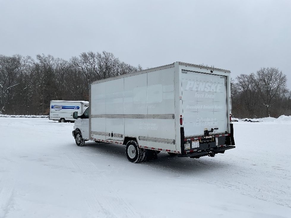 Light Duty Box Truck-Light and Medium Duty Trucks-GMC-2021-Savana G33903-Muskegon-MI-111,959\n\t\tmiles-$ 27,750 - Image 5
