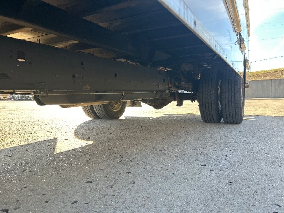 Light Duty Box Truck-Light and Medium Duty Trucks-GMC-2021-Savana G33903-Nashville (Mount Juliet)-TN-100,140\n\t\tmiles-$ 30,750 - Image 5