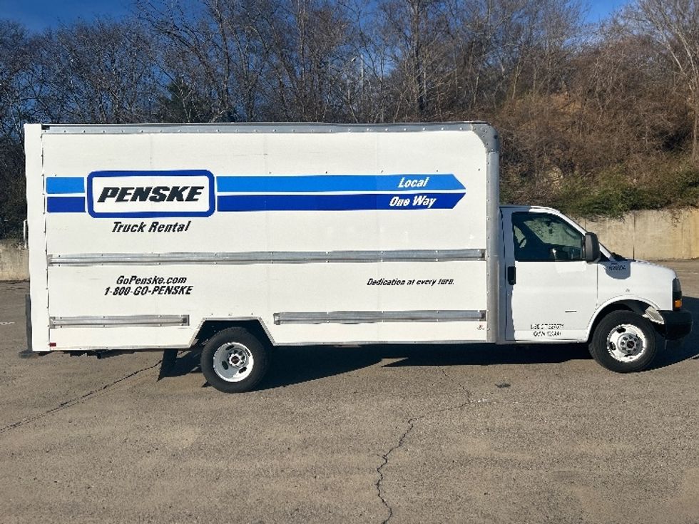 Light Duty Box Truck-Light and Medium Duty Trucks-GMC-2021-Savana G33903-Nashville (Mount Juliet)-TN-100,140\n\t\tmiles-$ 30,750 - Image 15