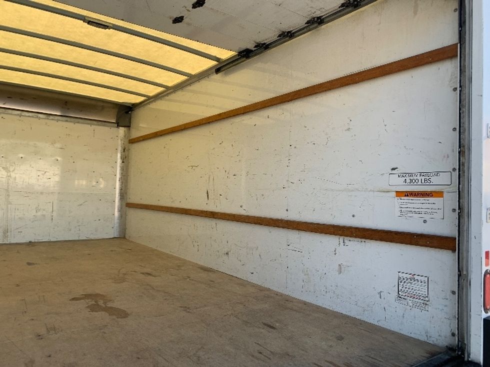 Light Duty Box Truck-Light and Medium Duty Trucks-GMC-2021-Savana G33903-Nashville (Mount Juliet)-TN-103,539\n\t\tmiles-$ 30,250 - Image 12