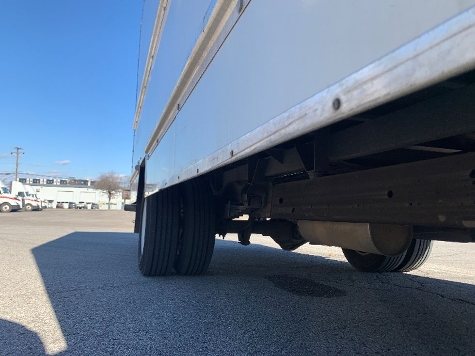 Light Duty Box Truck-Light and Medium Duty Trucks-GMC-2021-Savana G33903-Nashville (Mount Juliet)-TN-103,539\n\t\tmiles-$ 30,250 - Image 14