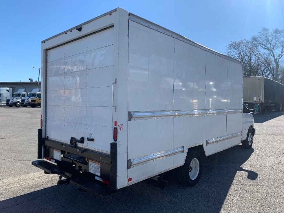 Light Duty Box Truck-Light and Medium Duty Trucks-GMC-2021-Savana G33903-Nashville (Mount Juliet)-TN-103,539\n\t\tmiles-$ 30,250 - Image 13