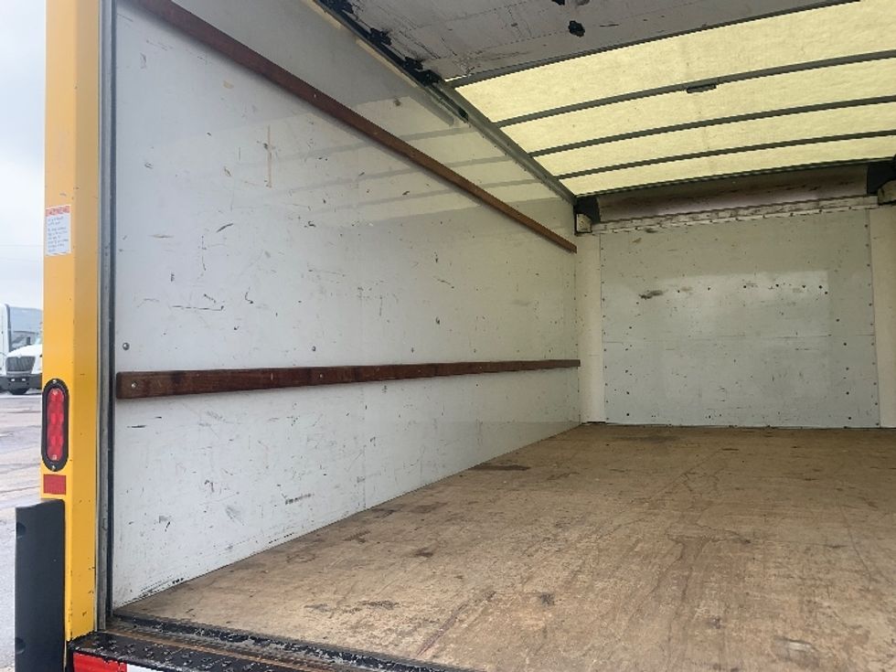 Light Duty Box Truck-Light and Medium Duty Trucks-GMC-2021-Savana G33903-Nashville (Mount Juliet)-TN-105,130\n\t\tmiles-$ 27,000 - Image 11