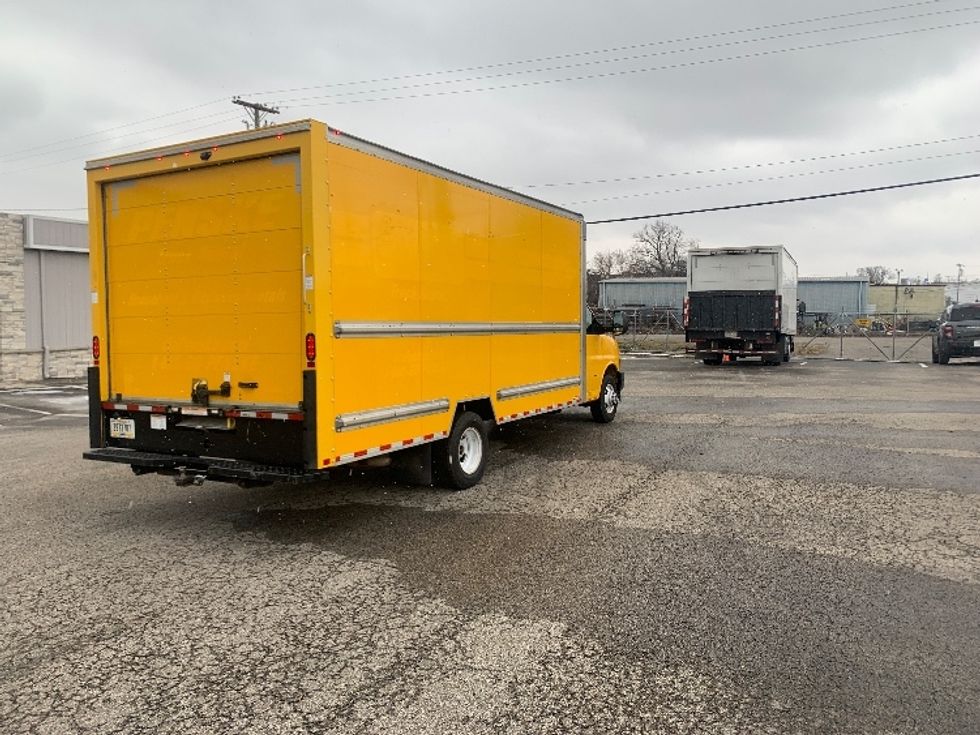 Light Duty Box Truck-Light and Medium Duty Trucks-GMC-2021-Savana G33903-Nashville (Mount Juliet)-TN-105,130\n\t\tmiles-$ 27,000 - Image 13