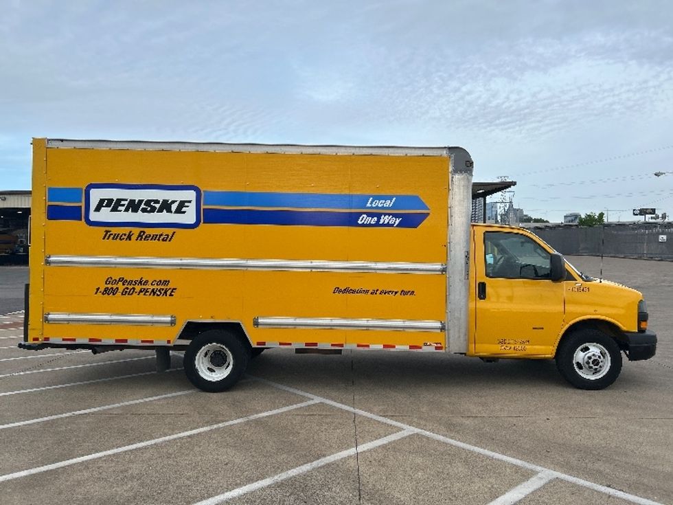 Light Duty Box Truck-Light and Medium Duty Trucks-GMC-2021-Savana G33903-Nashville (Mount Juliet)-TN-76,379\n\t\tmiles-$ 30,000 - Image 15