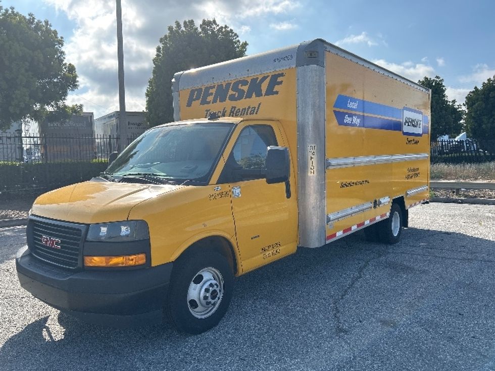 Light Duty Box Truck-Light and Medium Duty Trucks-GMC-2021-Savana G33903-Nashville (Mount Juliet)-TN-87,862\n\t\tmiles-$ 29,000 - Image 3
