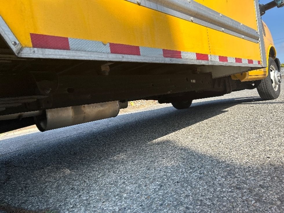 Light Duty Box Truck-Light and Medium Duty Trucks-GMC-2021-Savana G33903-Nashville (Mount Juliet)-TN-87,862\n\t\tmiles-$ 29,000 - Image 14