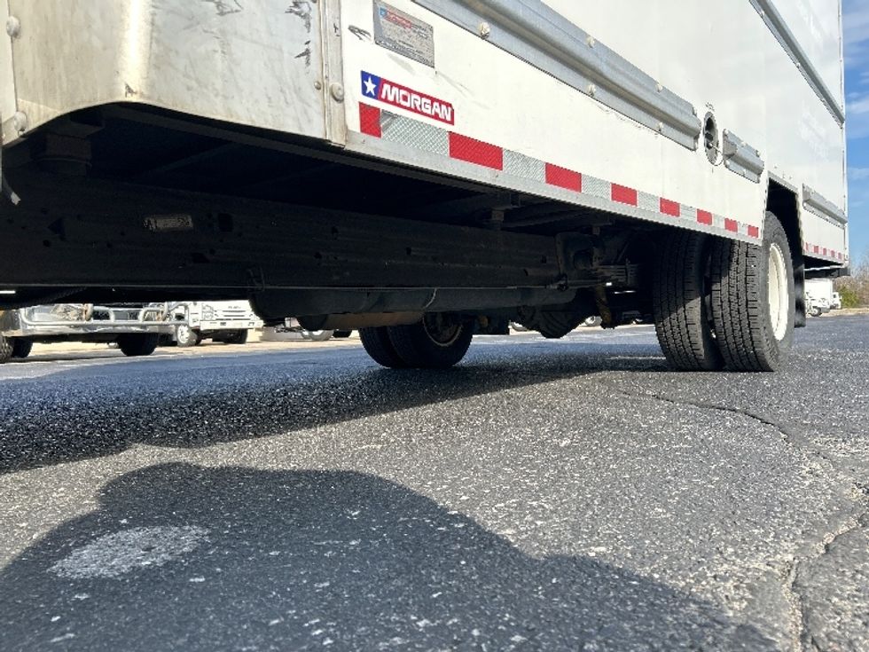 Light Duty Box Truck-Light and Medium Duty Trucks-GMC-2021-Savana G33903-Nashville (Mount Juliet)-TN-94,417\n\t\tmiles-$ 31,500 - Image 5