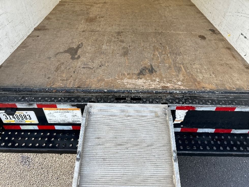 Light Duty Box Truck-Light and Medium Duty Trucks-GMC-2021-Savana G33903-Nashville (Mount Juliet)-TN-94,417\n\t\tmiles-$ 31,500 - Image 10