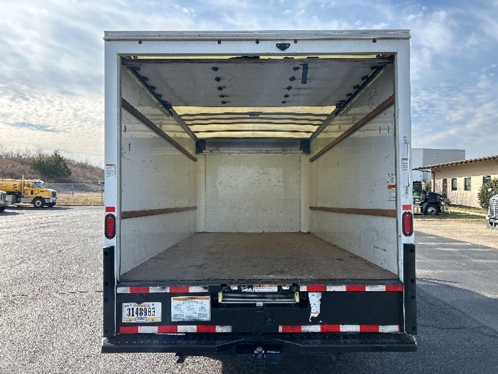 Light Duty Box Truck-Light and Medium Duty Trucks-GMC-2021-Savana G33903-Nashville (Mount Juliet)-TN-94,417\n\t\tmiles-$ 31,500 - Image 8