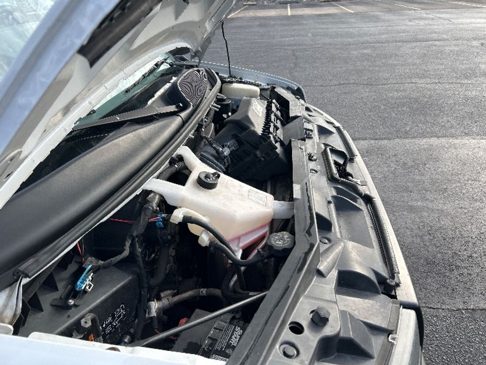 Light Duty Box Truck-Light and Medium Duty Trucks-GMC-2021-Savana G33903-Nashville (Mount Juliet)-TN-94,417\n\t\tmiles-$ 31,500 - Image 23