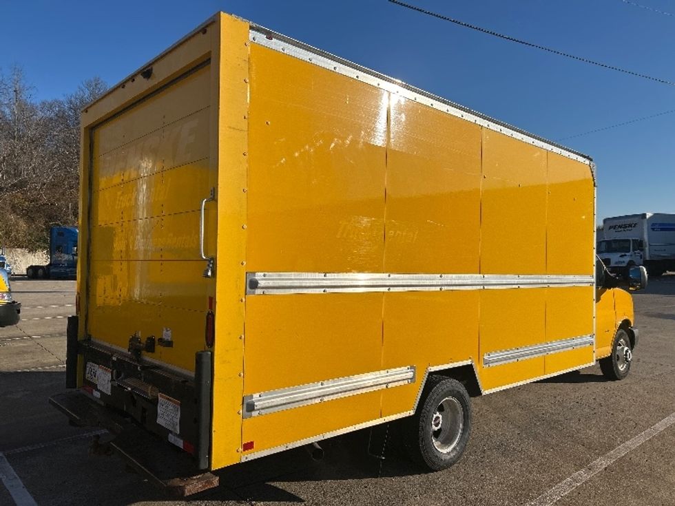 Light Duty Box Truck-Light and Medium Duty Trucks-GMC-2021-Savana G33903-Nashville (Mount Juliet)-TN-97,462\n\t\tmiles-$ 28,000 - Image 12