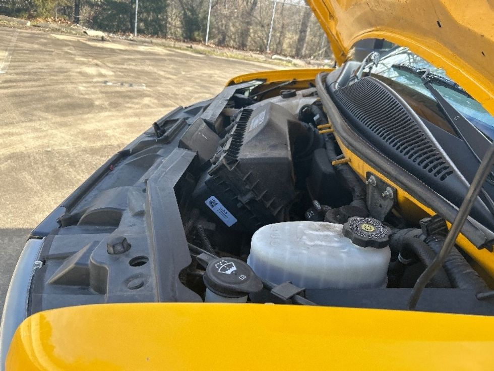 Light Duty Box Truck-Light and Medium Duty Trucks-GMC-2021-Savana G33903-Nashville-TN-107,275\n\t\tmiles-$ 26,750 - Image 24