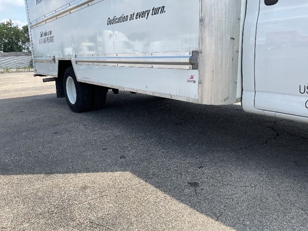 Light Duty Box Truck-Light and Medium Duty Trucks-GMC-2021-Savana G33903-Nashville-TN-92,061\n\t\tmiles-$ 31,750 - Image 14