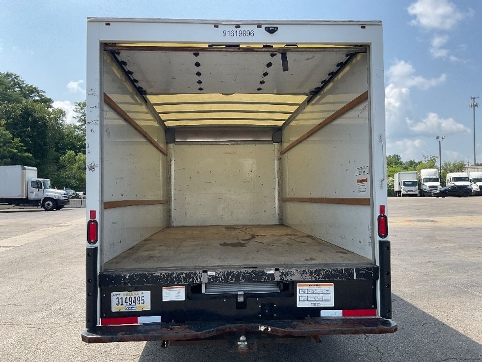 Light Duty Box Truck-Light and Medium Duty Trucks-GMC-2021-Savana G33903-Nashville-TN-92,061\n\t\tmiles-$ 31,750 - Image 8