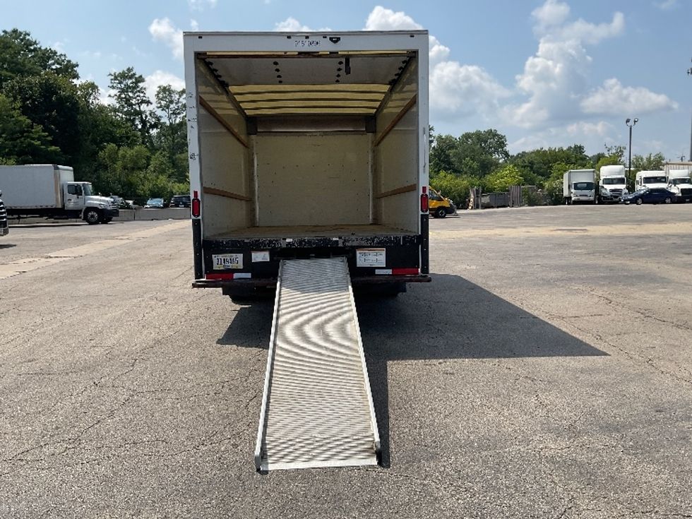 Light Duty Box Truck-Light and Medium Duty Trucks-GMC-2021-Savana G33903-Nashville-TN-92,061\n\t\tmiles-$ 31,750 - Image 9