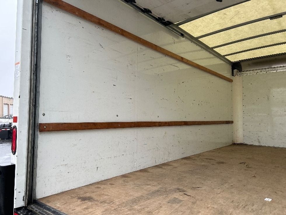 Light Duty Box Truck-Light and Medium Duty Trucks-GMC-2021-Savana G33903-New Bedford-MA-101,318\n\t\tmiles-$ 27,500 - Image 11