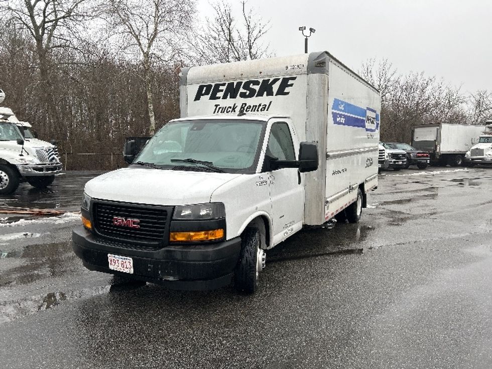 Light Duty Box Truck-Light and Medium Duty Trucks-GMC-2021-Savana G33903-New Bedford-MA-101,318\n\t\tmiles-$ 27,500 - Image 3