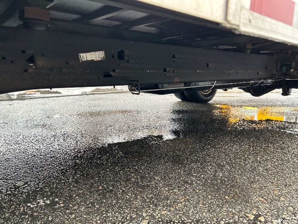 Light Duty Box Truck-Light and Medium Duty Trucks-GMC-2021-Savana G33903-New Bedford-MA-101,318\n\t\tmiles-$ 27,500 - Image 5