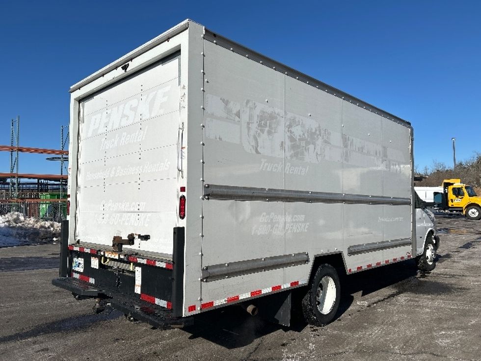 Light Duty Box Truck-Light and Medium Duty Trucks-GMC-2021-Savana G33903-New Bedford-MA-102,337\n\t\tmiles-$ 27,500 - Image 13