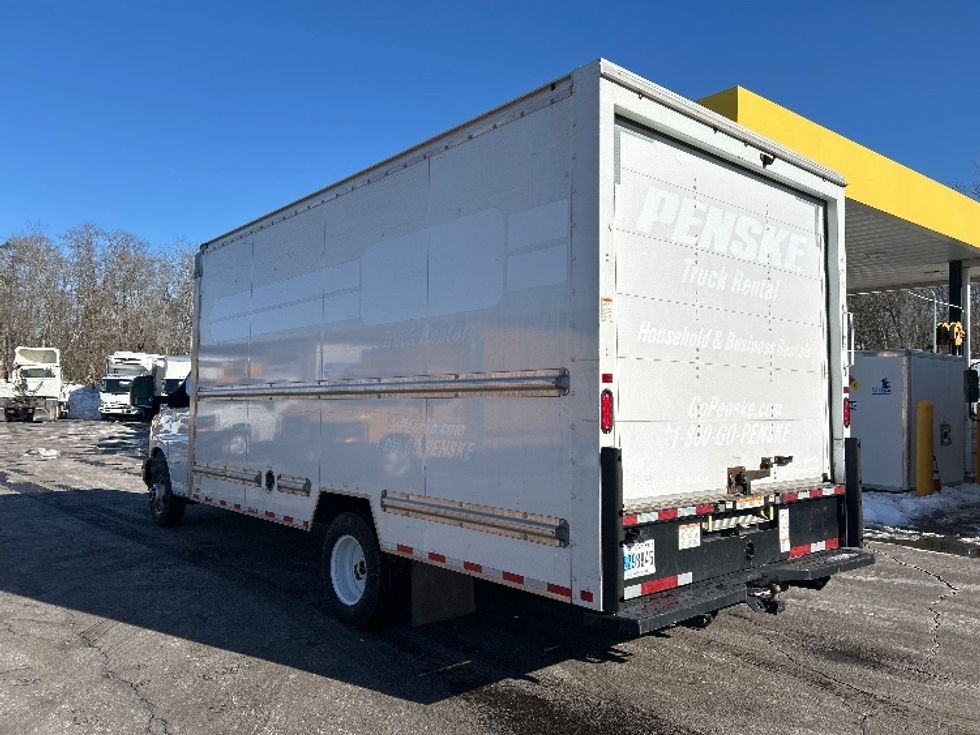 Light Duty Box Truck-Light and Medium Duty Trucks-GMC-2021-Savana G33903-New Bedford-MA-102,337\n\t\tmiles-$ 27,500 - Image 6