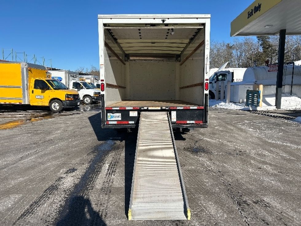 Light Duty Box Truck-Light and Medium Duty Trucks-GMC-2021-Savana G33903-New Bedford-MA-102,337\n\t\tmiles-$ 27,500 - Image 9