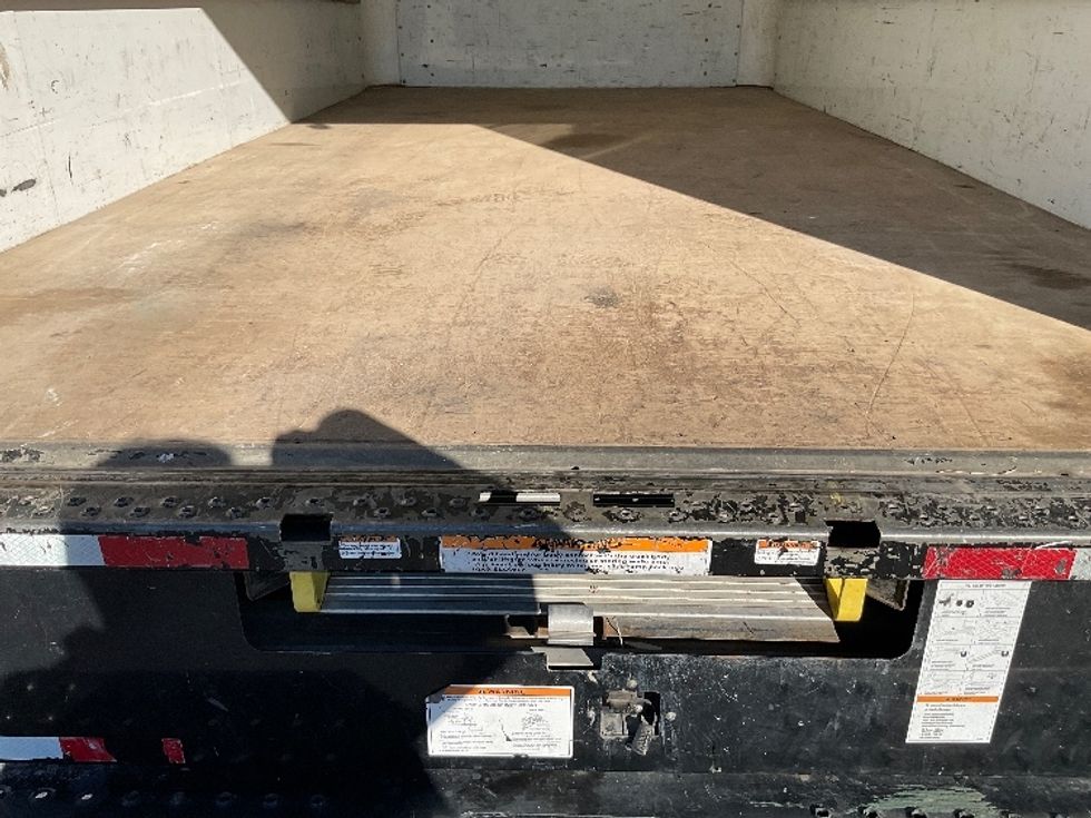 Light Duty Box Truck-Light and Medium Duty Trucks-GMC-2021-Savana G33903-New Castle-DE-60,586\n\t\tmiles-$ 39,250 - Image 10