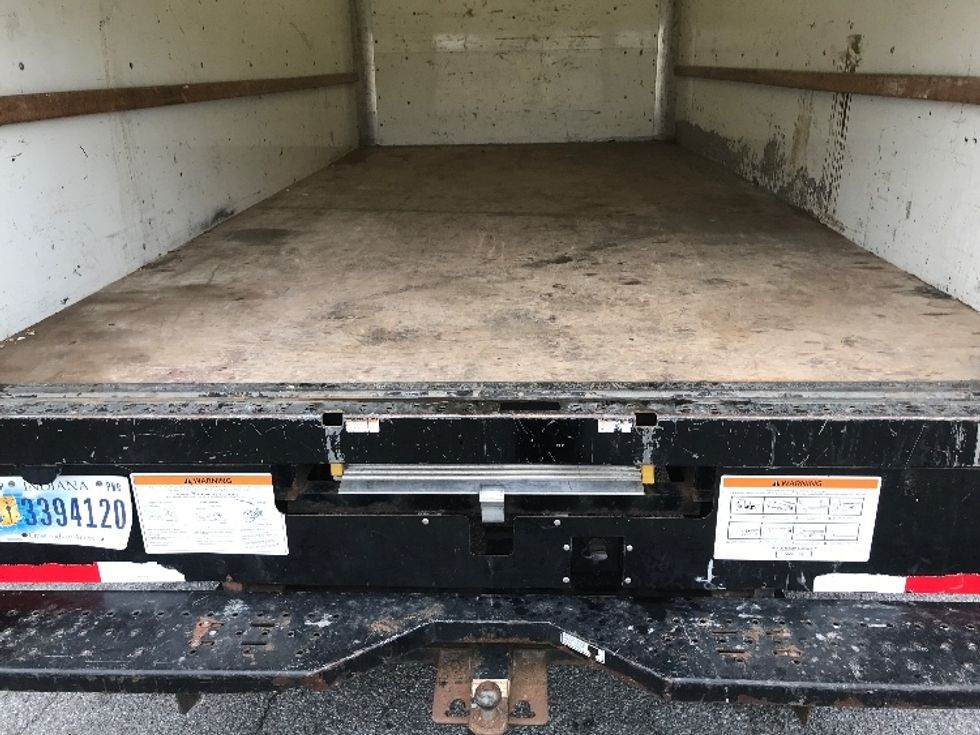 Light Duty Box Truck-Light and Medium Duty Trucks-GMC-2021-Savana G33903-New Castle-DE-64,359\n\t\tmiles-$ 34,000 - Image 10