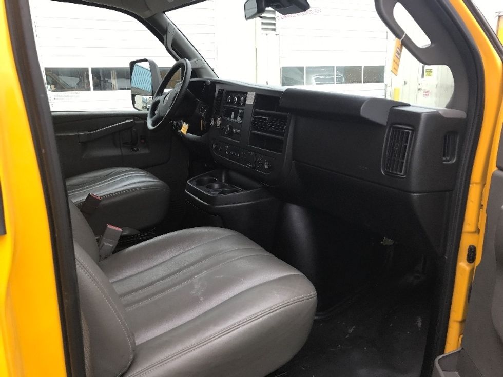 Light Duty Box Truck-Light and Medium Duty Trucks-GMC-2021-Savana G33903-New Castle-DE-64,359\n\t\tmiles-$ 34,000 - Image 20