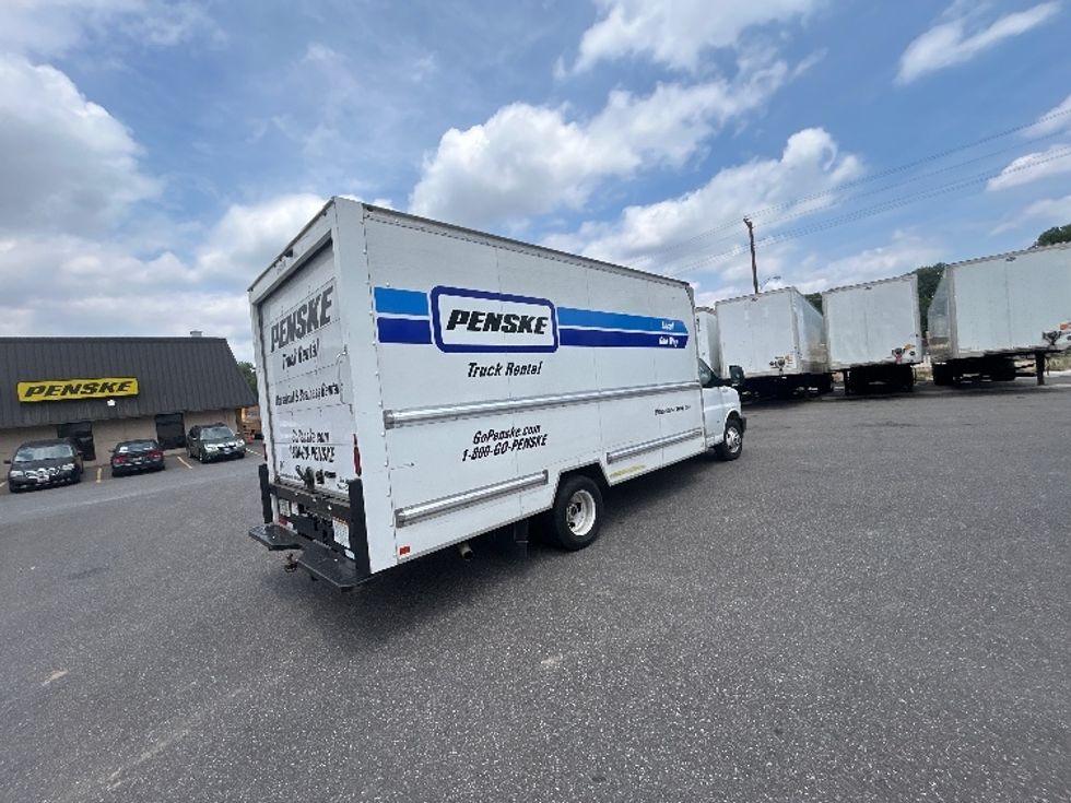 Light Duty Box Truck-Light and Medium Duty Trucks-GMC-2021-Savana G33903-New Castle-DE-84,564\n\t\tmiles-$ 30,250 - Image 11