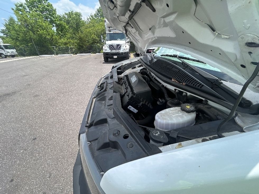 Light Duty Box Truck-Light and Medium Duty Trucks-GMC-2021-Savana G33903-New Castle-DE-84,564\n\t\tmiles-$ 30,250 - Image 21