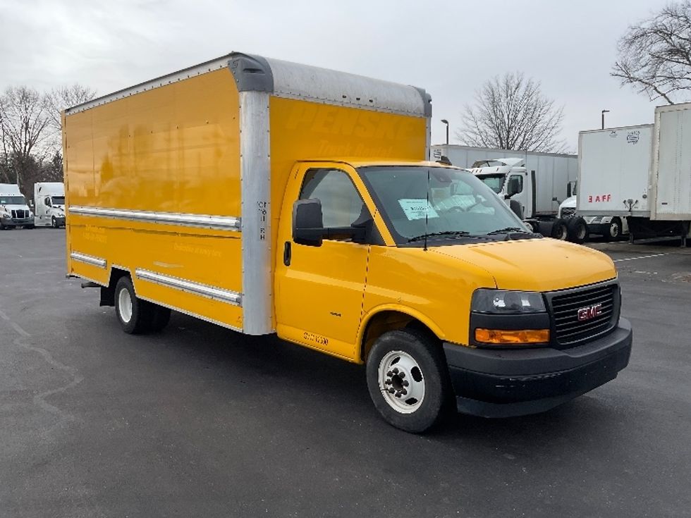 Light Duty Box Truck-Light and Medium Duty Trucks-GMC-2021-Savana G33903-New Castle-DE-86,573\n\t\tmiles-$ 27,250 - Image 1