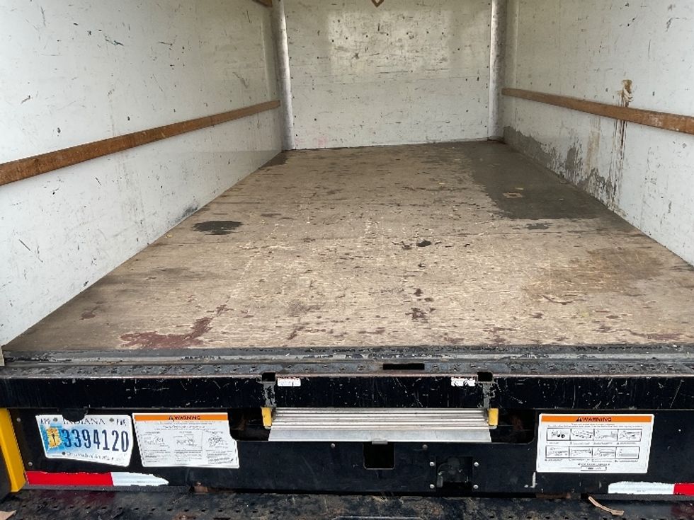 Light Duty Box Truck-Light and Medium Duty Trucks-GMC-2021-Savana G33903-New Castle-DE-86,573\n\t\tmiles-$ 27,250 - Image 10