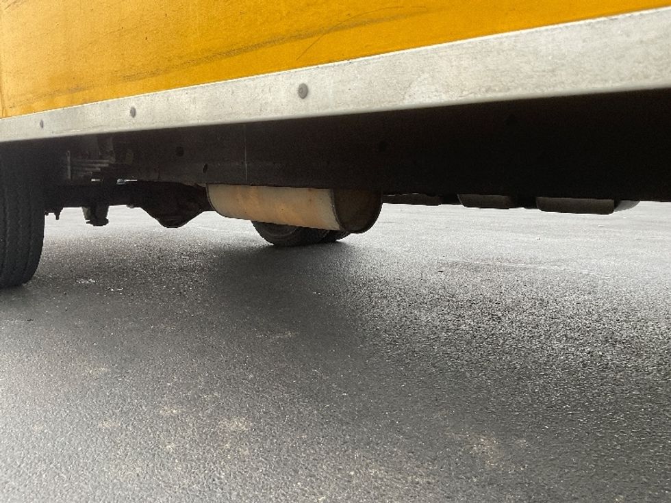 Light Duty Box Truck-Light and Medium Duty Trucks-GMC-2021-Savana G33903-New Castle-DE-86,573\n\t\tmiles-$ 27,250 - Image 14