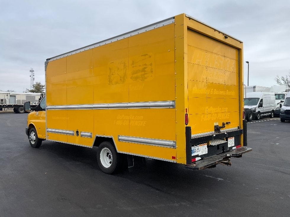 Light Duty Box Truck-Light and Medium Duty Trucks-GMC-2021-Savana G33903-New Castle-DE-86,573\n\t\tmiles-$ 27,250 - Image 6