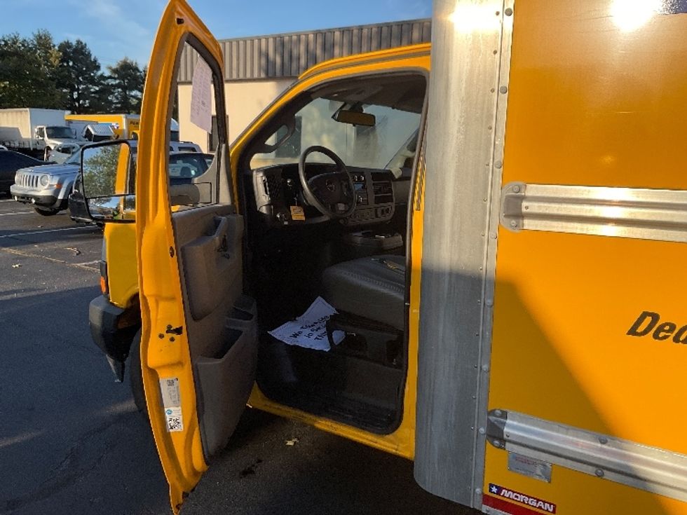 Light Duty Box Truck-Light and Medium Duty Trucks-GMC-2021-Savana G33903-New Castle-DE-92,880\n\t\tmiles-$ 25,000 - Image 16