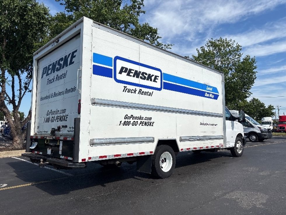 Light Duty Box Truck-Light and Medium Duty Trucks-GMC-2021-Savana G33903-New Castle-DE-93,456\n\t\tmiles-$ 27,750 - Image 13